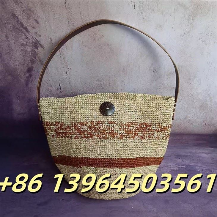کیف رافیا شانه بافته شده
