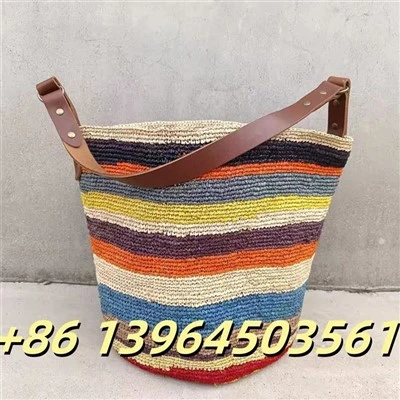 Busket زن رنگارنگ رافیا