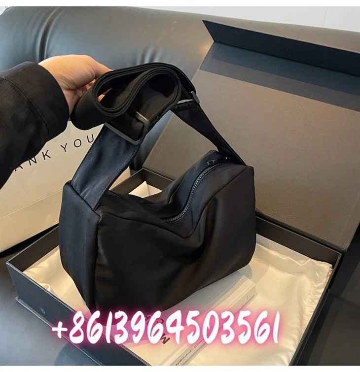 کیف نایلون زن