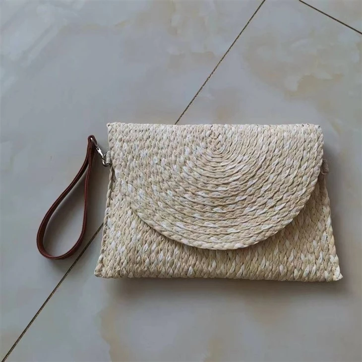 کیف کلاچ پارچه های نی زن